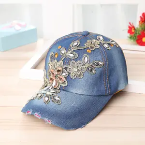 Venta al por mayor de alta calidad de moda femenina gorra de algodón cepillado personalidad flor forma rhinestone gorra de béisbol