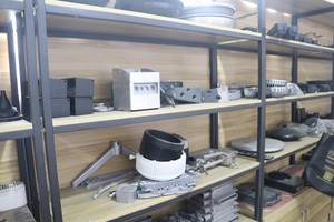 Fabricant de moules de fonderie sous pression en aluminium sur mesure pour pièces industrielles et électroniques - Product Image 6