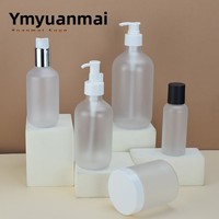 Botella Transparente Esmerilada para Loción Cosmética de 100ml y 500ml, Dispensador de Plástico con Bomba, Acabado Serigrafiado y Estampado en Oro para Empaque