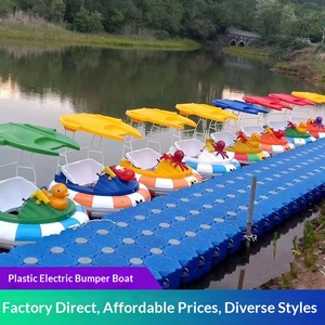 Bateau à pédales non motorisé, modèle populaire, pour zones panoramiques, bateau électrique 6 places, capacité 360, idéal pour les excursions parent-enfant - Product Image 3