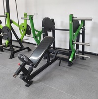 Gimnasio ejercicio fitness equipo comercial espalda estiramiento remo entrenador sentado máquina de remo extremo
