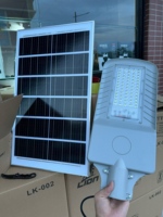 Lampu Jalan Tenaga Surya 300W Terlaris, Lampu LED Outdoor Terpisah dengan Panel Mono, Baterai 25Ah, IP65 Anti Karat untuk Asia Tenggara Tropis
