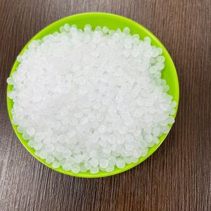 Gránulos de LLDPE de Alto Flujo R50035 con Resistencia a la Grieta por Estrés, Precio de Gránulos de LLDPE Virgen para Contenedores y Tanques - Product Image 1