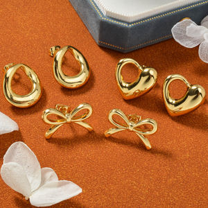 Pendientes de Botón de Acero Inoxidable Chapados en Oro de 18k, Diseño Geométrico de Moda, Lujosos y Personalizados, Unisex - Product Image 1