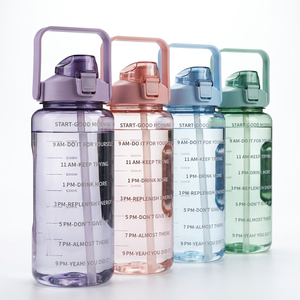 Bouteille d'eau portable en plastique PC de 2 L (64 oz) anti-fuite, grande capacité, pour la salle de sport, le camping, la randonnée et l'<span class=keywords><strong>entraînement</strong></span> en extérieur - Product Image 1