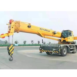 Grúa sobre Camión XCR13_TW de la Marca China Líder en Maquinaria de Elevación, con Capacidad de Carga Máxima de 13 Toneladas y Alta Calidad - Product Image 5