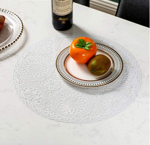 Napperon en dentelle nordique, en PVC antidérapant, résistant à la chaleur, vente en gros, bon marché, décoration <span class=keywords><strong>de</strong></span> <span class=keywords><strong>Table</strong></span> - Product Image 5