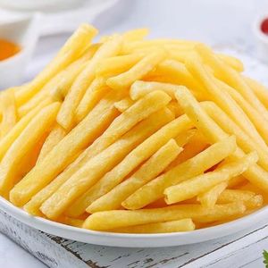 China Salado Liofilizado Frito Largo Patatas fritas Palo Contenido vegetal Estilo seco Snack Patata Tiras Bolsa de alta calidad - Product Image 2