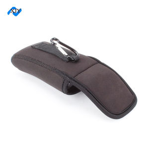 Étui en néoprène souple pour lunettes de protection, prêt pour l'extérieur, avec boucle de ceinture robuste et mousqueton à clip rapide - Étui uniquement - Product Image 1