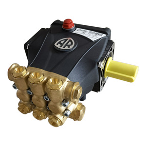 Pompe à piston haute pression Ar Pump Rc 13.17 pour dessalement d'eau de mer avec moteur électrique 1 CV, raccord à bride - Product Image 2