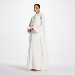 Abaya Traditionnelle Islamique pour Femme, Style Saoudien, Légère, Respirante, en Polyester, Longueur Cheville, Idéale pour l'Aïd et le Printemps, Vente en Gros à Dubaï - Product Image 1