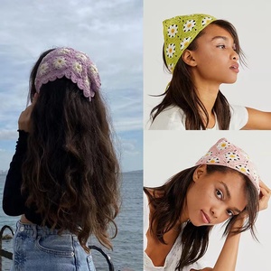 Q & Y donna primavera estate accessori per capelli fatti a mano fazzoletto per capelli margherita girasole motivo uncinetto triangolare Bandana fascia - Product Image 3