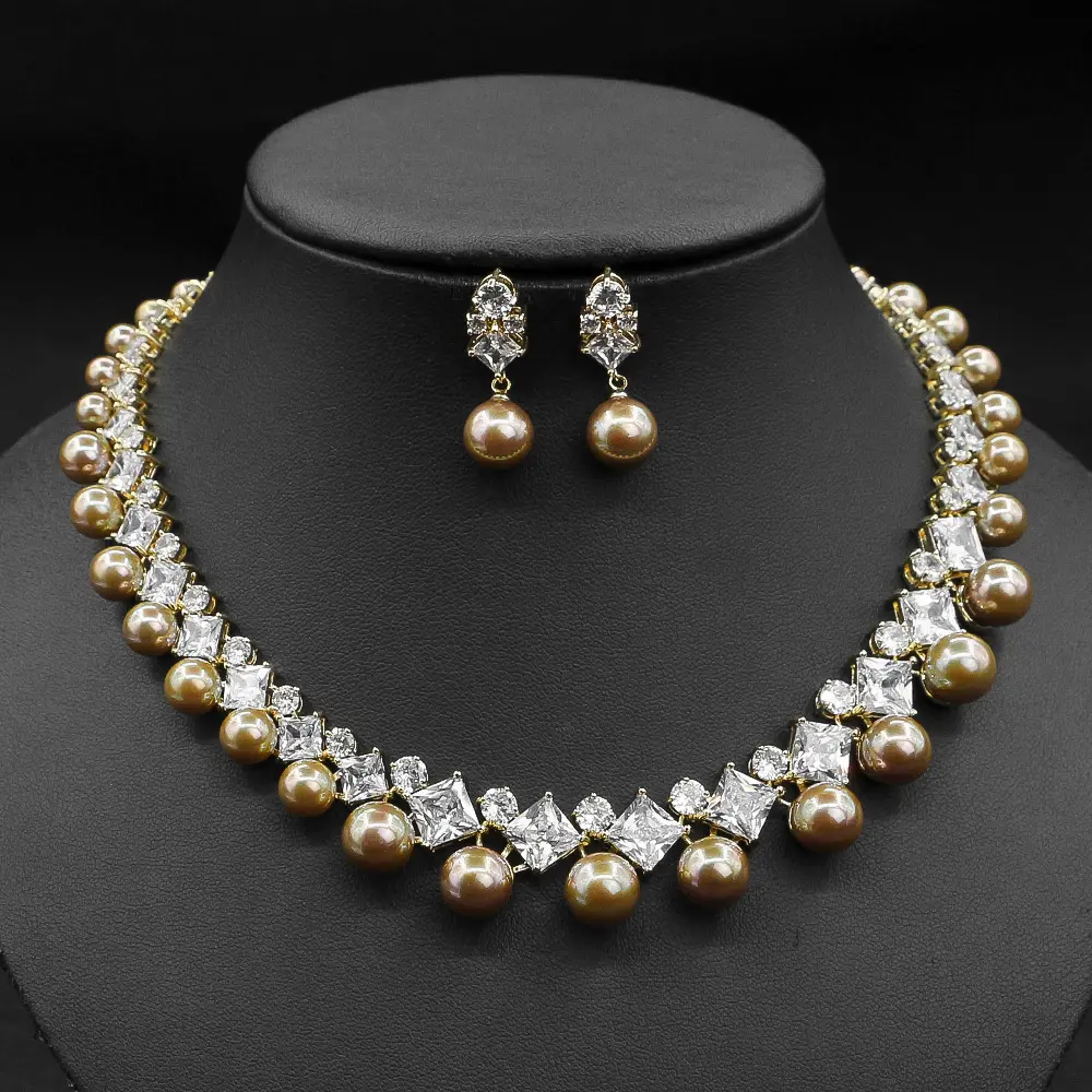 High-end luxury pearl surround shiny temperament necklace set bridal wedding necklace earrings two-piece set