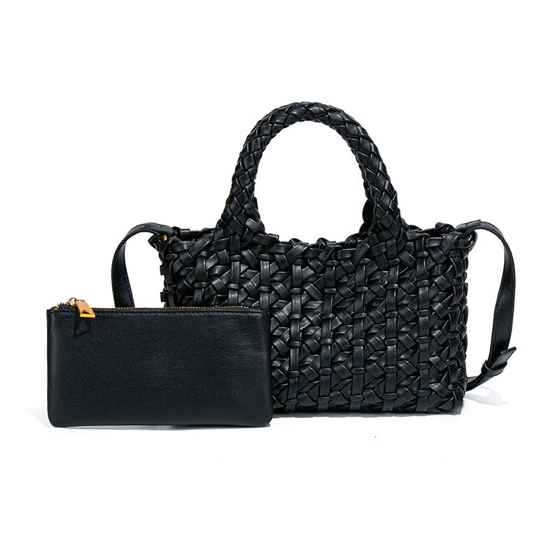 B2066#black