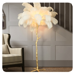 Éclairage LED moderne <span class=keywords><strong>Plume</strong></span> <span class=keywords><strong>d</strong></span>'<span class=keywords><strong>autruche</strong></span> Maison Hôtel Palmier <span class=keywords><strong>D</strong></span>écoratif Cuivre Nordic Camel Lampadaire <span class=keywords><strong>Lampe</strong></span> - Product Image 2