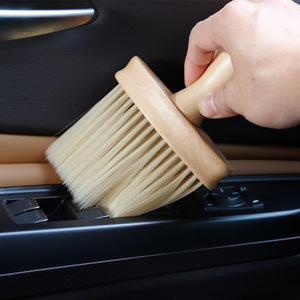Cepillo para polvo de coche de la industria de cepillos Anhui Lijie, material PP, para limpieza de rejillas de ventilación y detallado. - Product Image 1