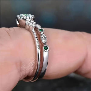 Anillos de Esmeralda para Mujer A135 con Engaste Pavé, Piedra Natural Redonda, Joyería de Moda para Compromiso - Product Image 5