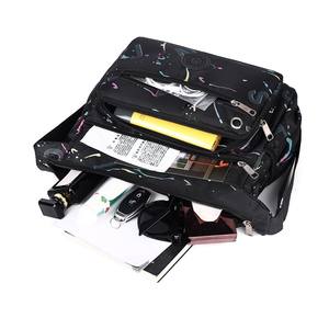 Bolso Bandolera Spox Verde con Letras Impresas, Impermeable, con Cierre de Varias Capas, para Mujer, Uso Diario, Verano 2025 - Product Image 3