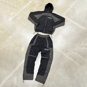 Custom Zipper Nylon <b>Jackets</b> and Nylon <b>Track</b> Pants Two Piece Set Jogging Suit Lightweight Windbreaker Tracksuit Manufacturer - Product Image 3