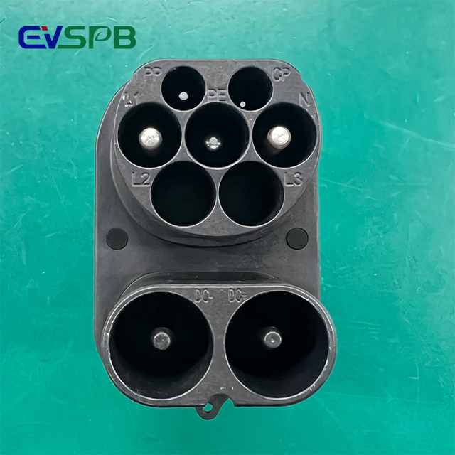 Super EV Charger CCS 2 to NACS Adapter 250A Model Y Level 3 Charging Station Connector CCS 2 Car EV Charger Charging Accessories