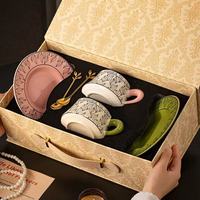 Ensemble de tasses à café et soucoupes en porcelaine rose et verte, tasses pour couple, cuillères à feuilles d'or, boîte cadeau, service à café