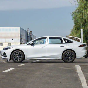 Nuova Auto Ibrida Plug-in 2025 per Galaxy <span class=keywords><strong>A7</strong></span>, <span class=keywords><strong>Berlina</strong></span> Automatica con Guida a Sinistra, Interni Chiari, Pneumatici R18, 5 Posti, Ricarica Rapida, Veicolo a Nuova Energia - Product Image 4