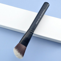 Pinceau de maquillage professionnel en poils synthétiques vegan, manche en bois, pour fond de teint, anticernes, poudre libre