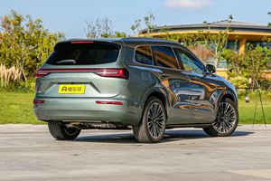 2025 <span class=keywords><strong>Huawei</strong></span> AITO M9 SUV New Energy veicolo elettrico 6 Seat Auto DM-i M7 M5 vendita Auto per adulti - Product Image 4