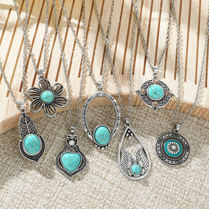 Collier Bohème Turquoise pour Femme, Pendentif Goutte d'Eau en Alliage Argenté Tibétain, Bijoux de Fête, Colliers Perlés Tendance - Product Image 3