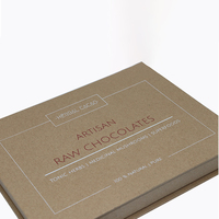 Caja de Regalo de Chocolate de Cartón Kraft con Recubrimiento UV, Relieve y Forro de Esponja, Precio Directo de Fábrica, Gran Venta