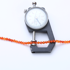 Assortiment de 2146 perles de pierres précieuses pour la fabrication de bijoux - Product Image 2