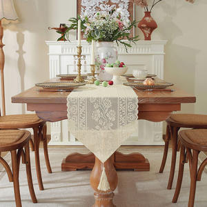 <span class=keywords><strong>Chemin</strong></span> <span class=keywords><strong>de</strong></span> <span class=keywords><strong>table</strong></span> en dentelle <span class=keywords><strong>de</strong></span> coton blanc rural américain Nappe creuse brodée pour la maison ou l'hôtel Techniques tissées - Product Image 1