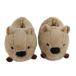 Chaussons d'intérieur en velours douillet pour femme, <span class=keywords><strong>homme</strong></span> et adulte, motif capybara, antidérapants - Product Image 1