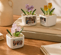 Pot de fleurs en verre personnalisé en forme de tulipe, mini pot de tulipe soufflé à la main, décoration de bureau, cadeaux créatifs, décoration de la maison, cadeau floral pour maman