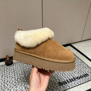 Bottes de neige tendance de haute qualité, neuves, à semelles épaisses, pour femmes, pour l'automne et l'hiver, avec isolation supplémentaire pour plus de chaleur - Product Image 5