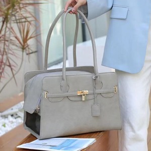 Élégant et élégant sac à dos de transport <span class=keywords><strong>pour</strong></span> animaux de compagnie à fermeture éclair de qualité supérieure Panneau en maille respirant <span class=keywords><strong>pratique</strong></span> Chiens en plastique élégants à la mode - Product Image 3