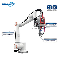 Robot de soudage collaboratif laser sans programmation et à enseignement par drag-and-drop, personnalisable et installable par les fabricants