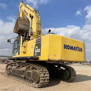 Excavatrice sur chenilles Komatsu PC650 d'occasion, modèle 2018, capacité de 65 tonnes, godet de 0,2 m, composants principaux : moteur, pompe, moteur, boîte de vitesses, roulement - Product Image 1