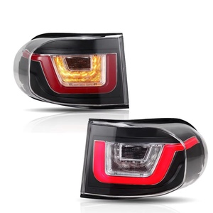 ไฟท้ายรถยนต์ LED พร้อมไฟเลี้ยว DRL สำหรับ Toyota FJ Cruiser ปี 2007-2014 ไฟเบรก ไฟถอยหลัง สีแดงใส - Product Image 1