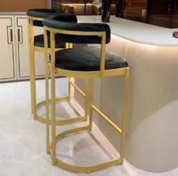 Chaise de bar simple de tabouret haut de luxe nordique moderne avec dossier pour l'utilisation de café de l'île à la maison