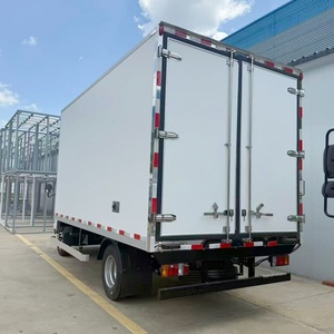 Light Duty 5 Tons Trucks ISUZU <b>Refrigerator</b> Cold Room Van 4X2 Refrigerated Truck for Sale - Product Image 6