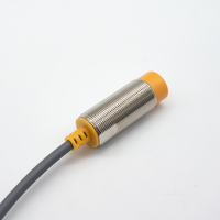 Capteur de proximité inductif M18 DC 3 fils 16mm non encastré 12-24V normalement ouvert