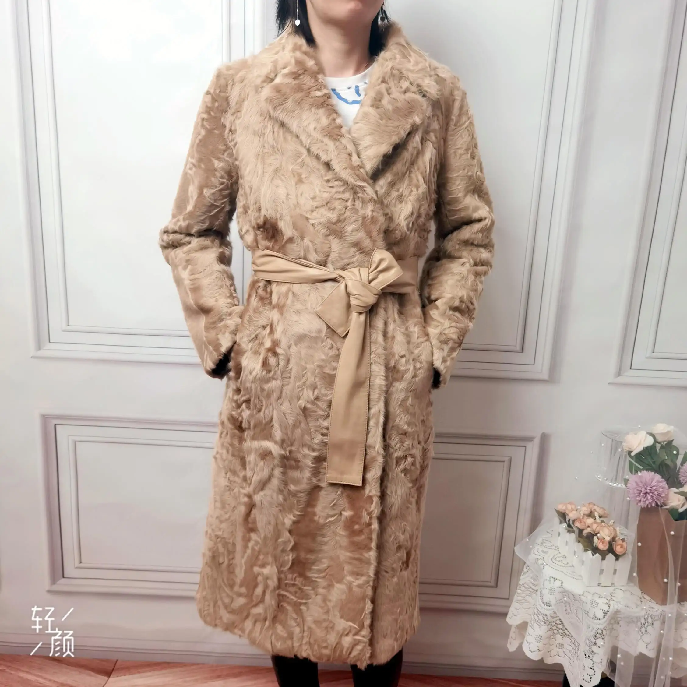 Wholesale Winter Custom High Quality sheep skin fur coat women cashmere coat with fur