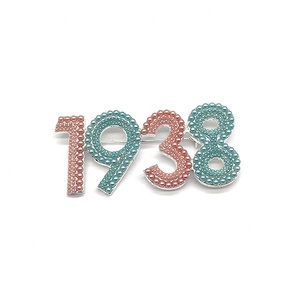 สินค้าใหม่แฟชั่นแจ็คแอนด์จิลสีฟ้าและชมพูไข่มุกพลอยเทียม1938สโมสรเข็มกลัดของขวัญสำหรับงานเลี้ยงน้องสาว - Product Image 1