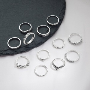 Vente en gros de bagues assorties pour femmes Anillos Mujer Ensemble de bagues en argent Bagues Filles Anillo Bijoux bohème Accessoires <span class=keywords><strong>Serpentard</strong></span> - Product Image 6