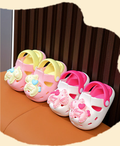 Zapatos de Playa para Niños, Diseño de Dibujos Animados, para Verano, Uso en Interiores y Exteriores, Material EVA Antideslizante, para Niños Pequeños y Medianos - Product Image 1