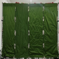 Toile de fond blanche et verte en soie de luxe faite à la main DKB avec fleurs artificielles pour la décoration de scène de mariage