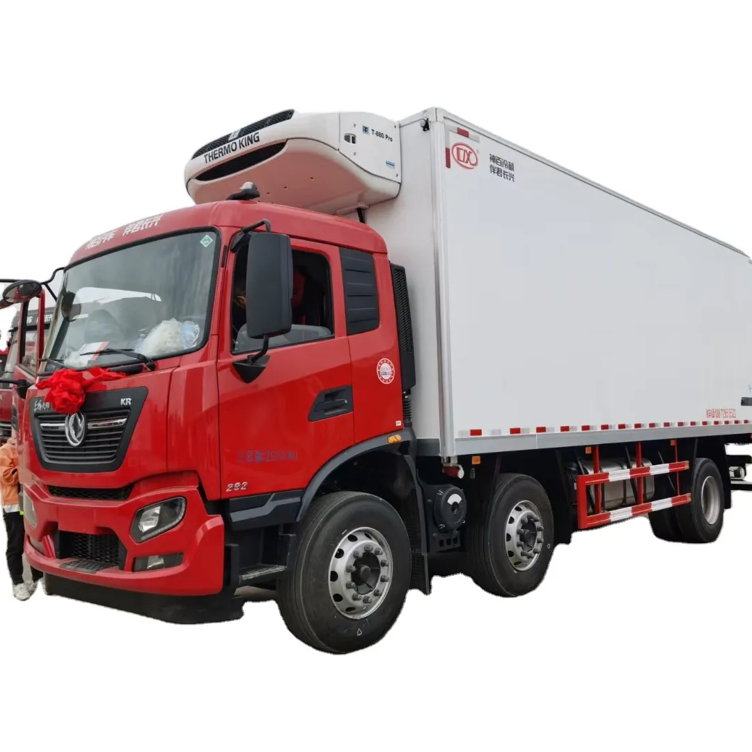 Vriezer Truck 20-30 Ton Voedsel Transportvoertuig Koelkast Container Truck Diesel Dongfeng 6X4 42cbm Cooling Bestelwagen Voor Verkoop