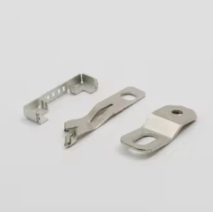 Stampaggio lavorazione <span class=keywords><strong>per</strong></span> vassoi batteria; Acciaio al carbonio, 5052Al; Flangiatura, saldatura a punti; Rivestimento in polvere, zinco placcato; OEM/ODM - Product Image 4