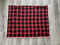 Noël chiot vêtements rouge tissé manteau d'hiver petit grand XL haute qualité moderne chien vêtements Animal fait fibre de tissu Durable